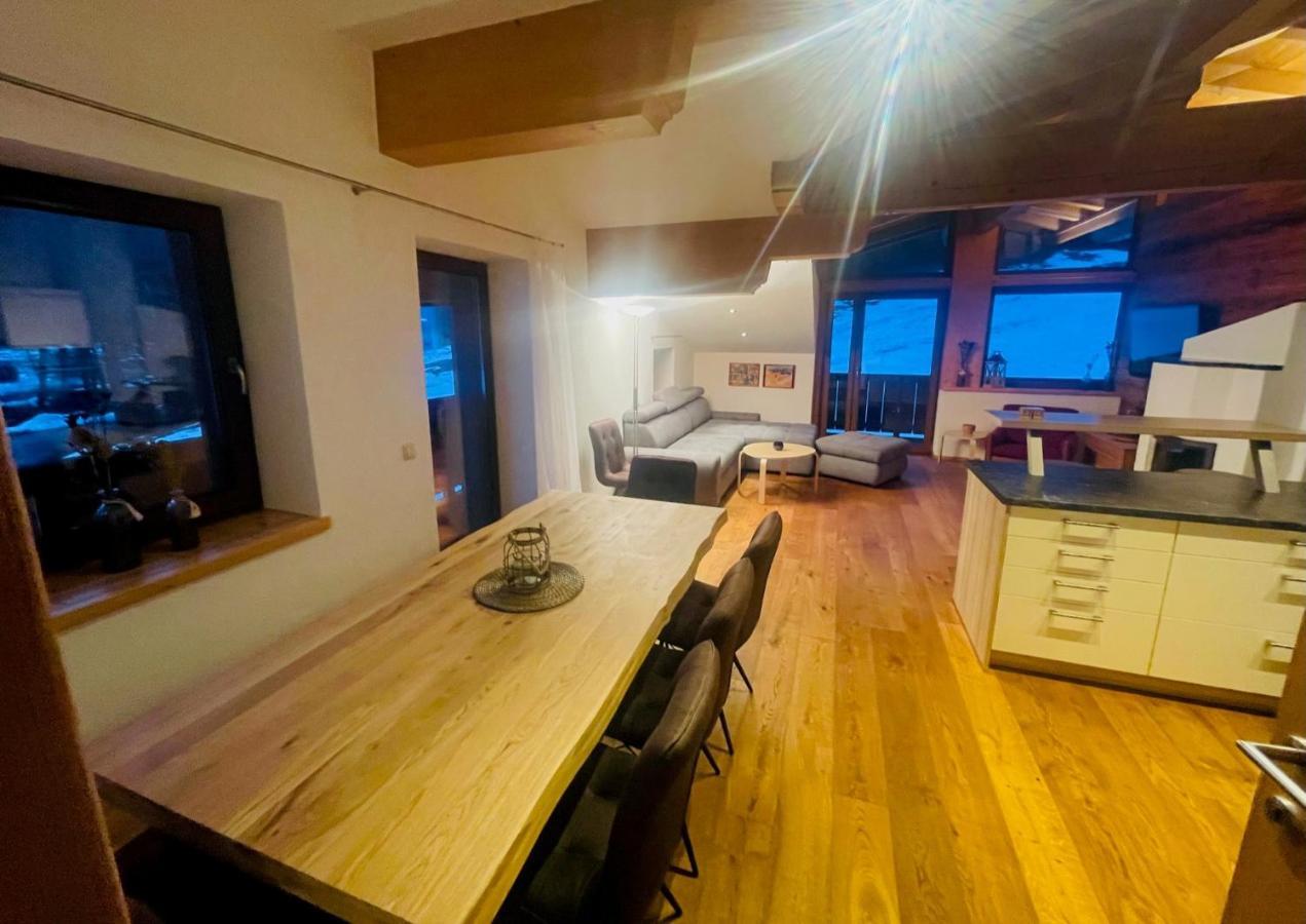 Natursport Heutal Appartements Ski-In & Ski-Out Unken Exterior foto